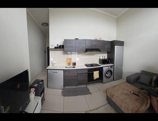 1 BEDROOM APARTMENT FOR SALE IN FOURWAYS